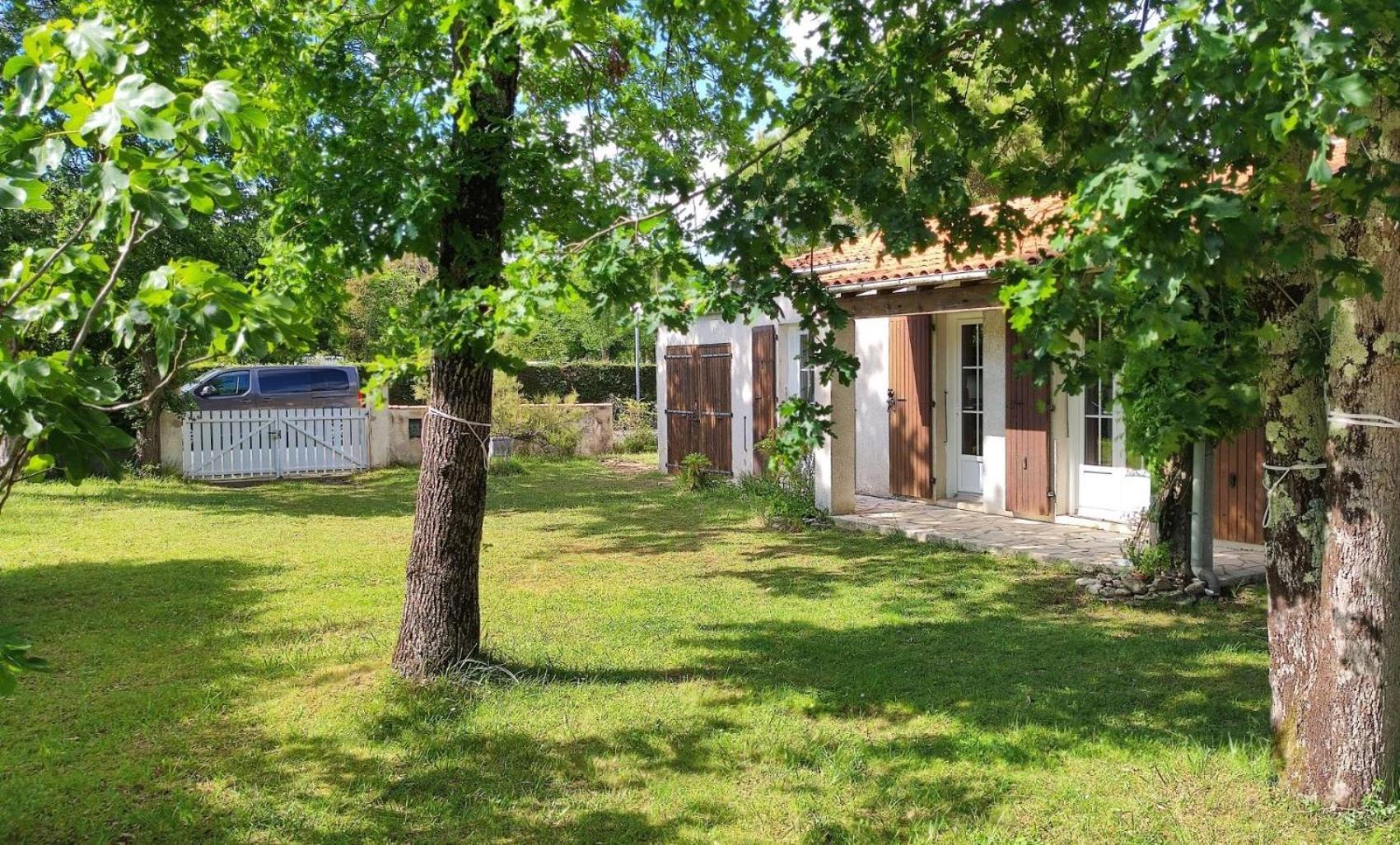 Maison A 8 Min A Pied De La Plage Avec Jardin Clos Et Ombrage Saint-Georges-d'Oleron Zewnętrze zdjęcie